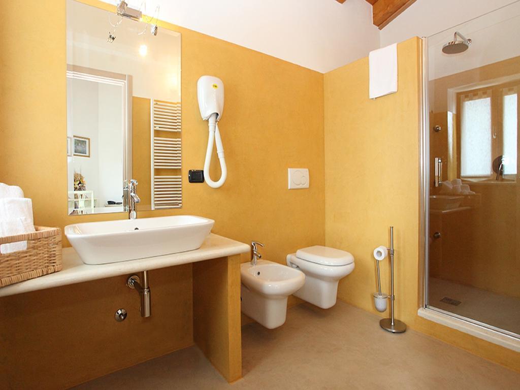 קאפרינו ורונזה Relais Fontana Rosa B&B Wellness חדר תמונה